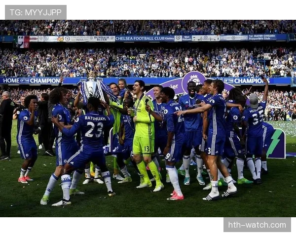 埃斯帕尼奥尔高压逼抢战术奏效,球队表现引球迷期待 埃斯帕尼奥尔高压逼抢战术奏效,球队表现引球迷期待