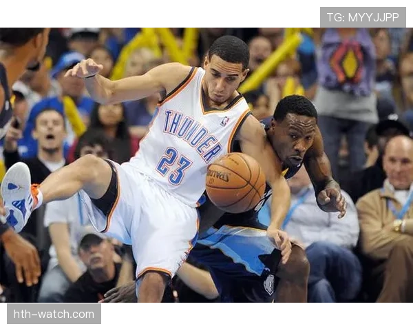 凯文·马丁三分精准提升球队空间创造多样进攻选择